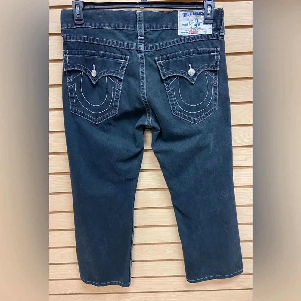 TRUE RELIGION MEN JEANS SIZE 36 INSEAM 26